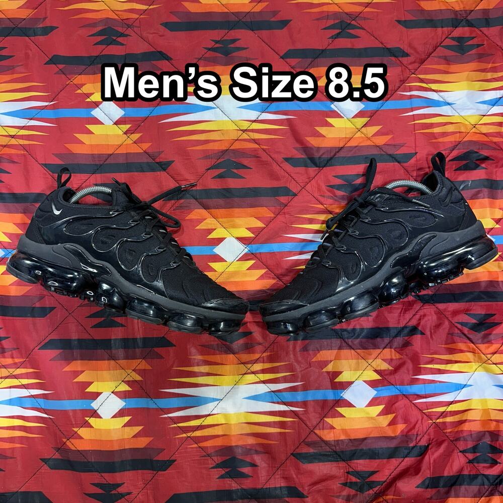 Nike Air VaporMax Plus Triple Black 924453-004 Men’s Size 8.5 Black Sneakers